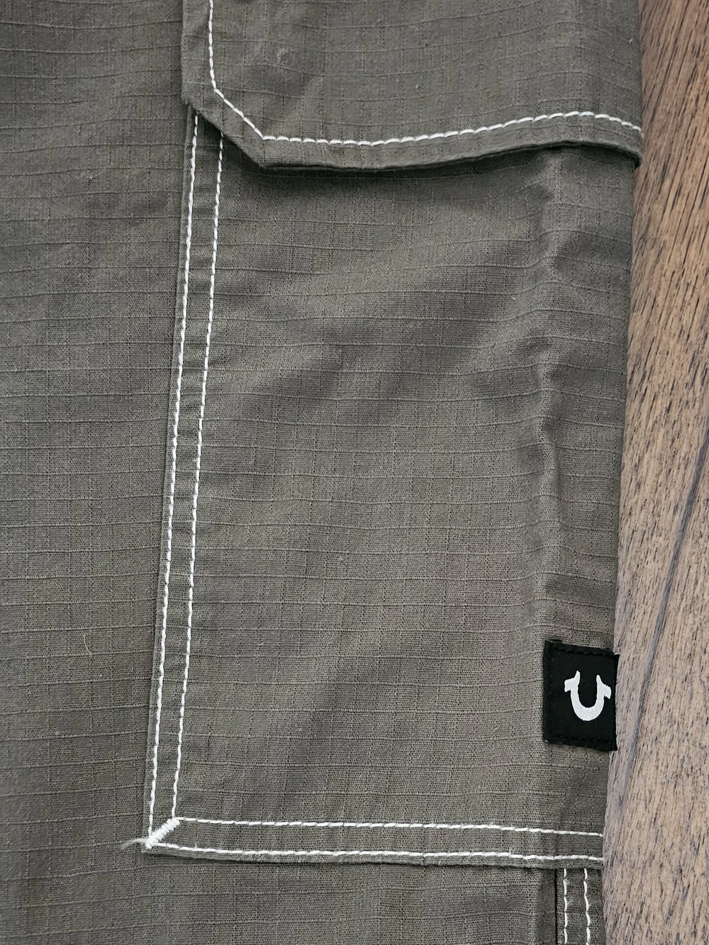 True Religion Ripstop Cargo Pants Kalamata Olive Green Size 38 NWT